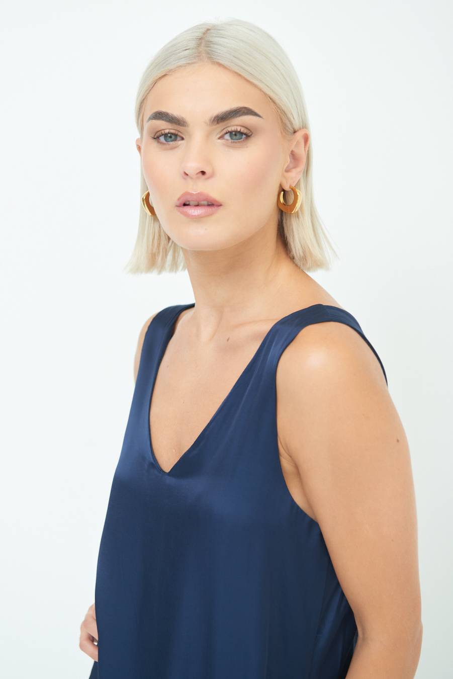 Kikisix ABITO LUNGO SMANICATO CON SPACCHI BLU Shopping Online