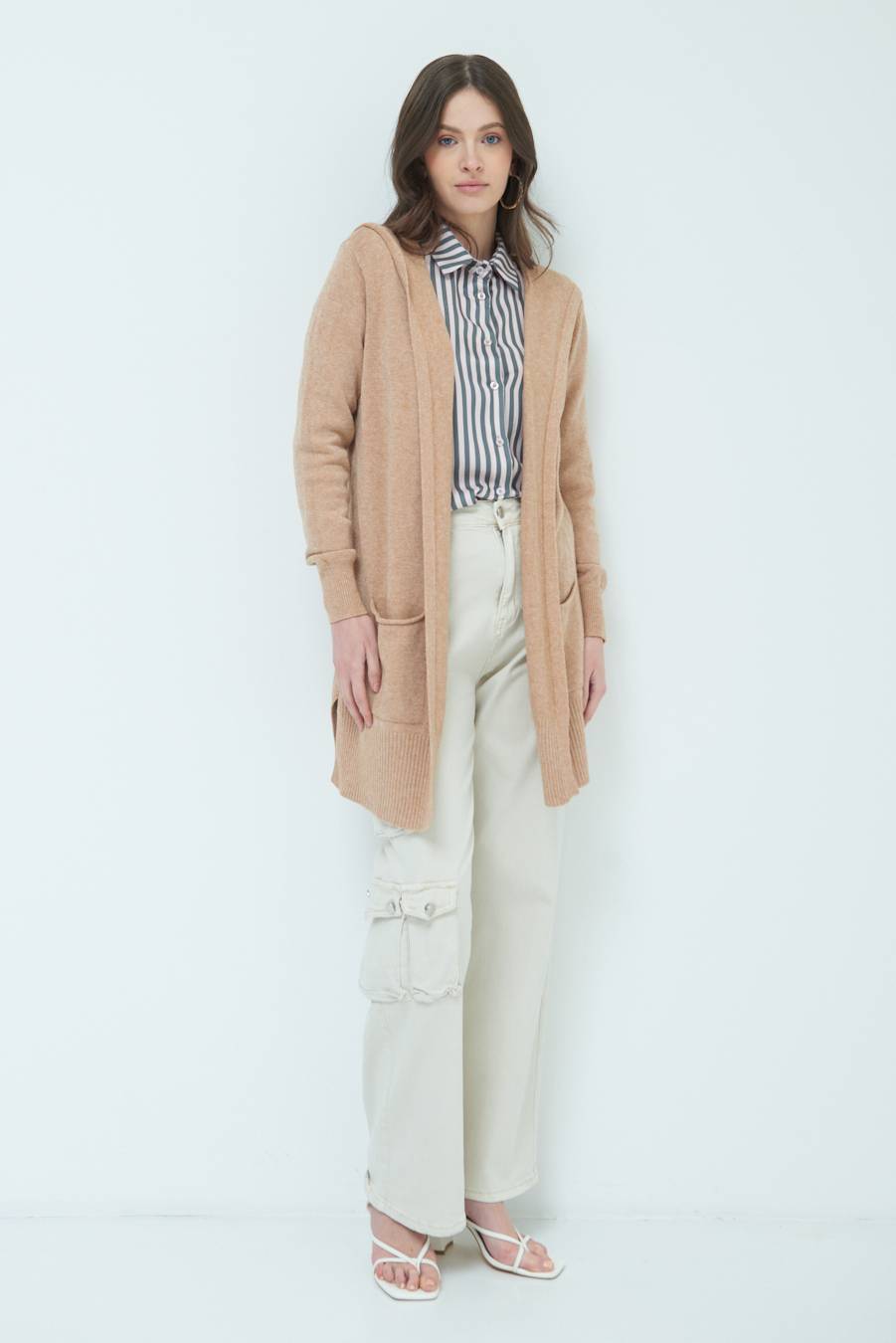 Kikisix CARDIGAN CON DUE TASCHE CAMMELLO Moda
