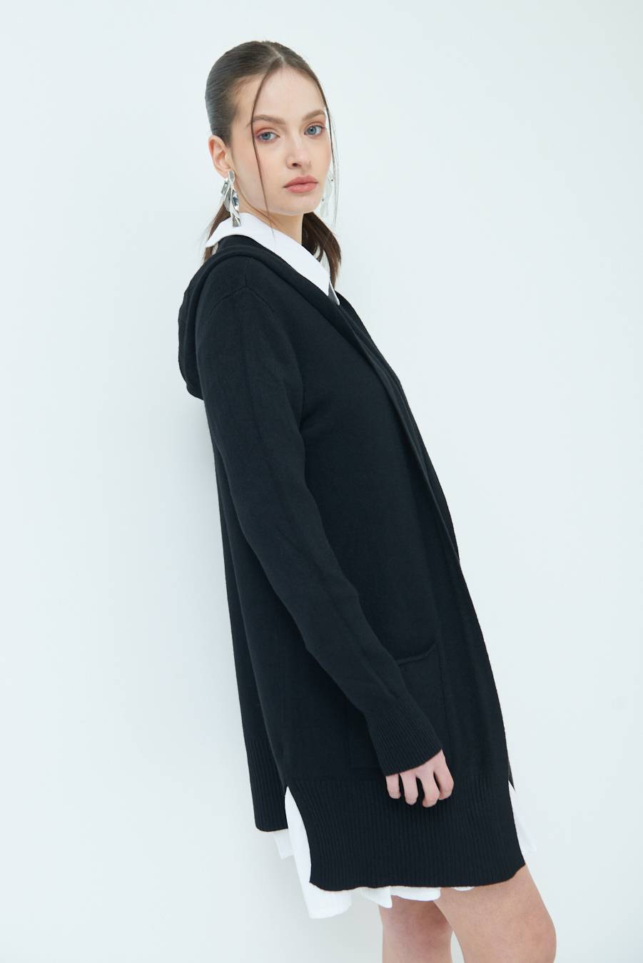 Kikisix CARDIGAN CON DUE TASCHE NERO Spedizione gratuita