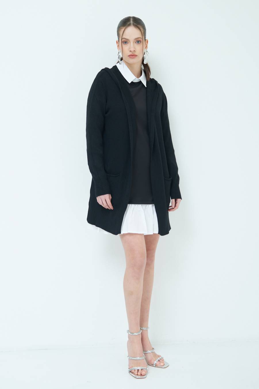 Kikisix CARDIGAN CON DUE TASCHE NERO Spedizione gratuita