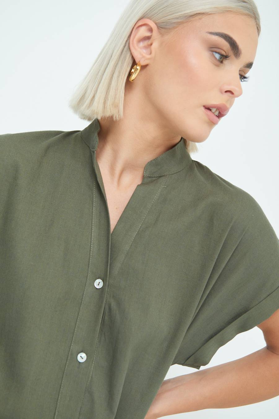 Kikisix CAMICIA MANICA ALETTA VERDE MILITARE Grande vendita