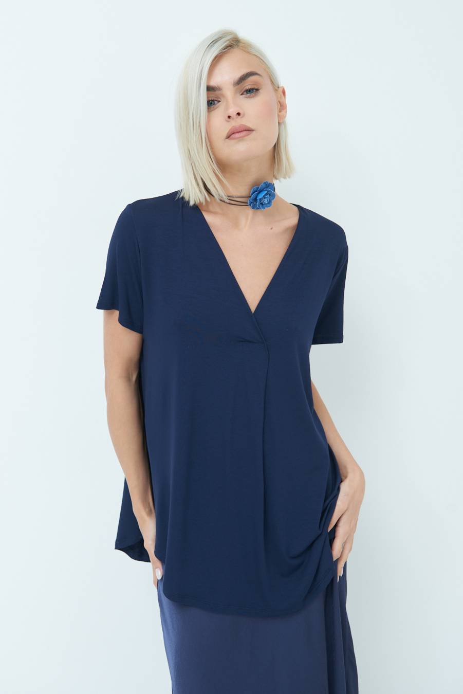 Kikisix MAGLIA VISCOSA MANICA CORTA BLU Offerte stagionali