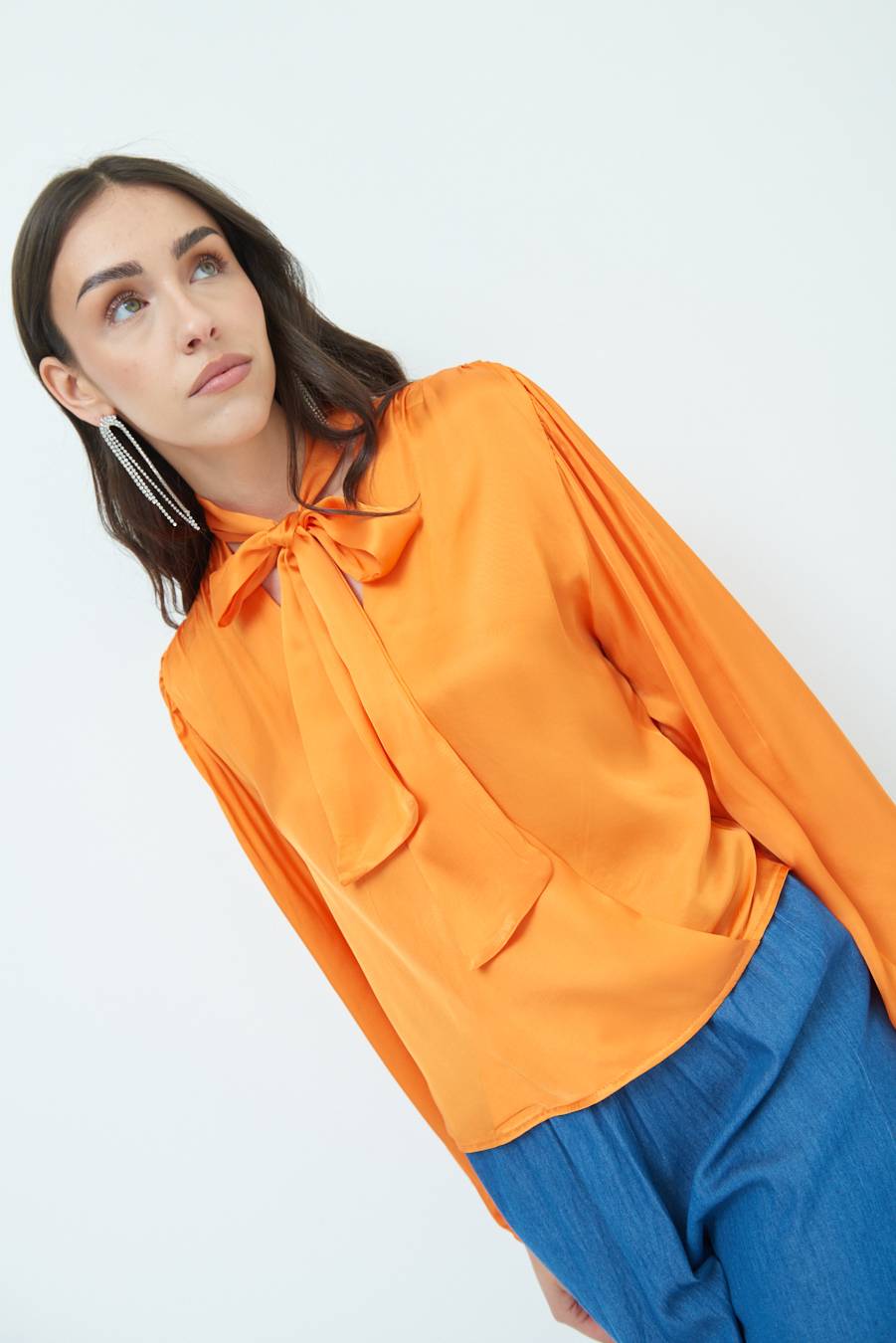 Kikisix CASACCA INCROCIO RASO VISCOSA MANDARINO Fino al 60% di sconto