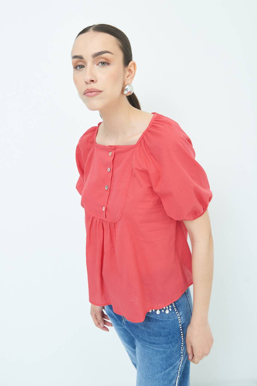 Kikisix CAMICIA CON BOTTONCINI DAV. COTONE ROSSO Black Friday Prezzi
