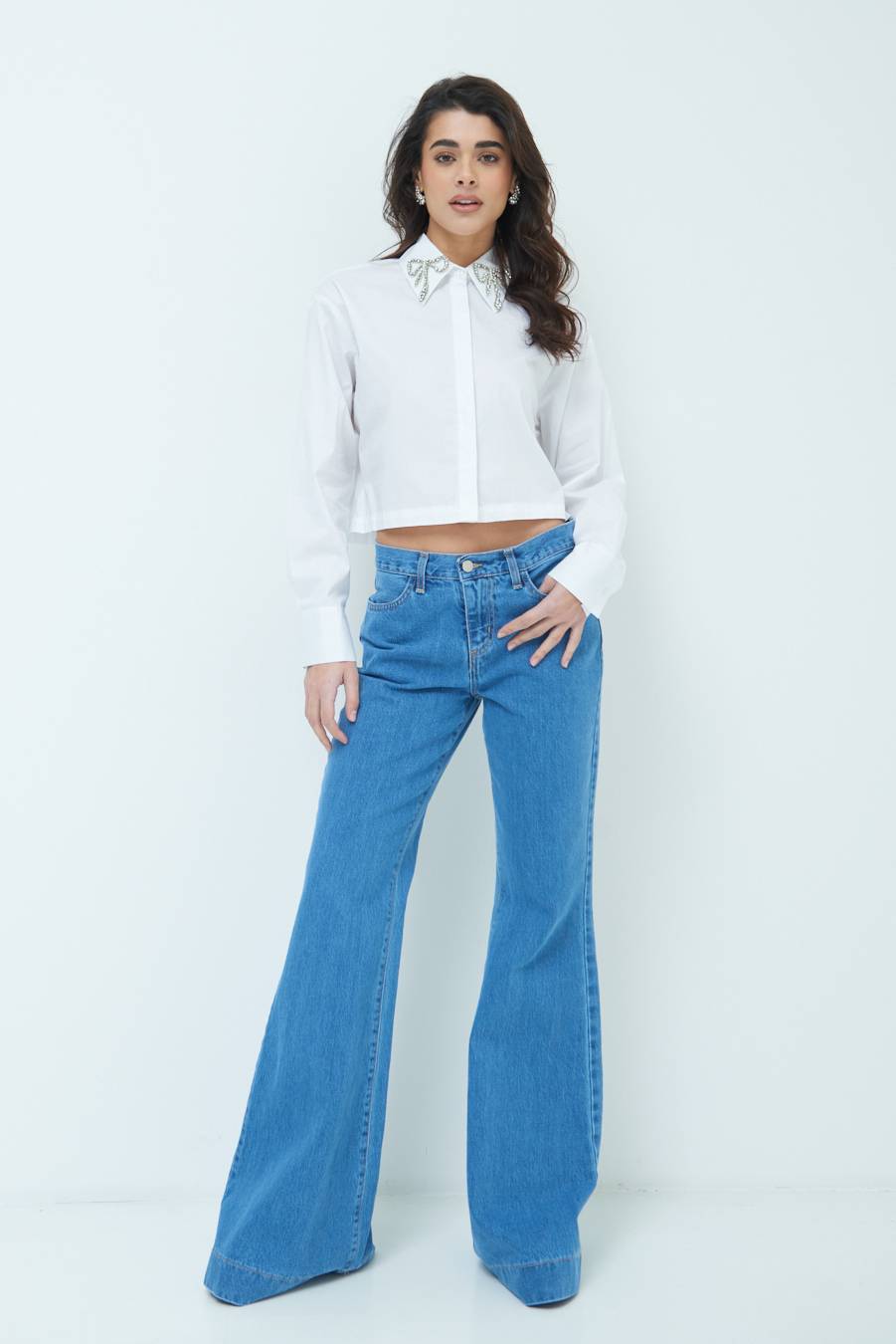 Kikisix PANTALONE ZAMPA CON RIBALTA DOPPIO STONE JEANS Offerta