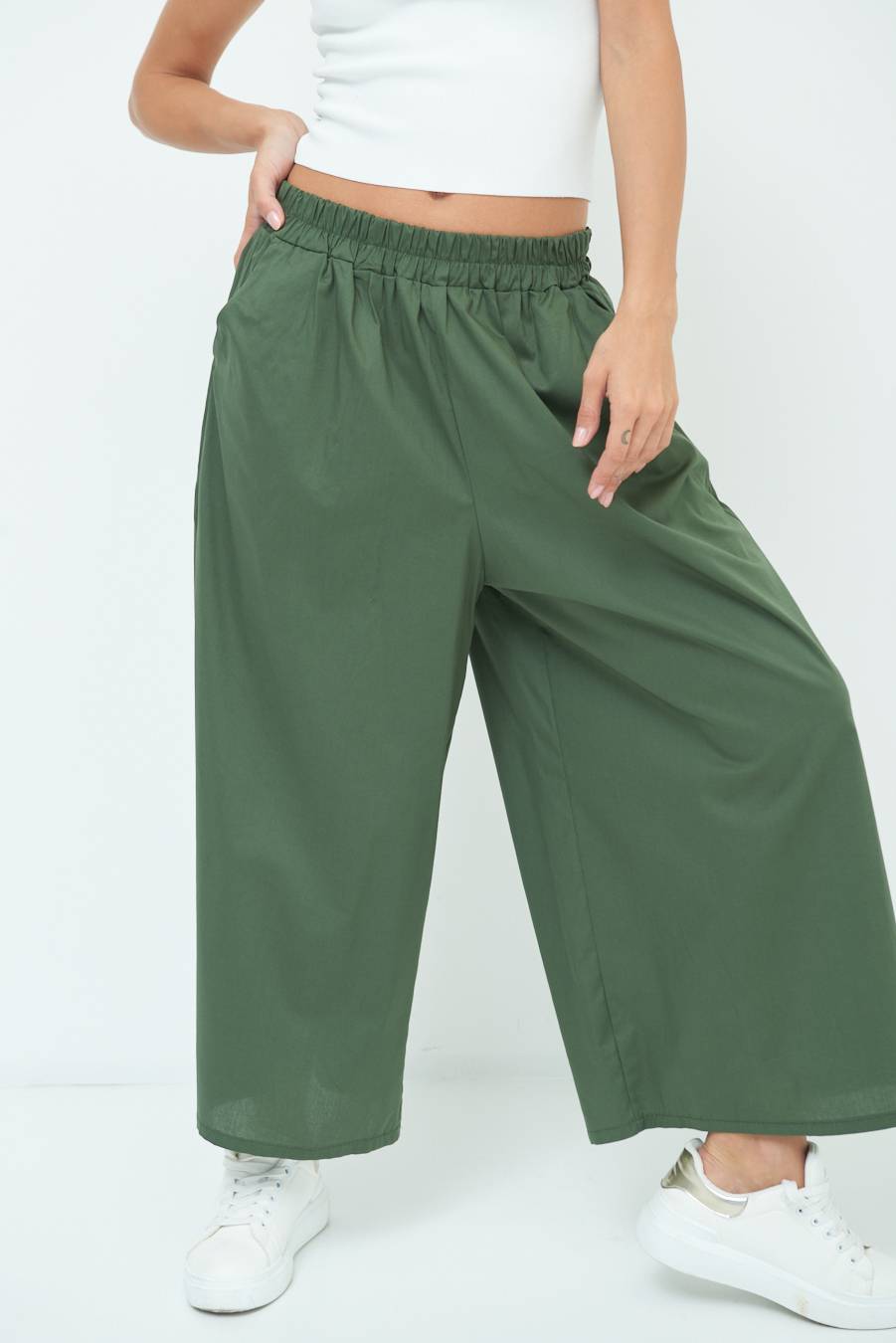 Kikisix PANTALONE CROP ELASTICO UNITO VERDE MILITARE Offerte esclusive