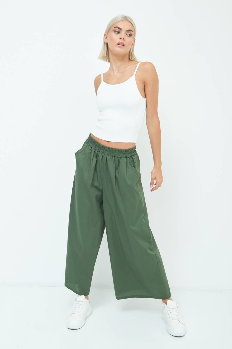 Kikisix PANTALONE CROP ELASTICO UNITO VERDE MILITARE Offerte esclusive