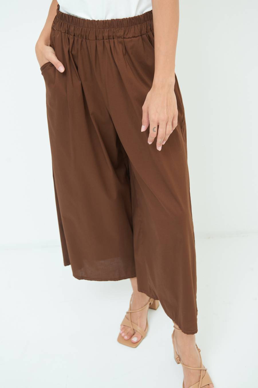Kikisix PANTALONE CROP ELASTICO UNITO CIOCCOLATO Lightning offer