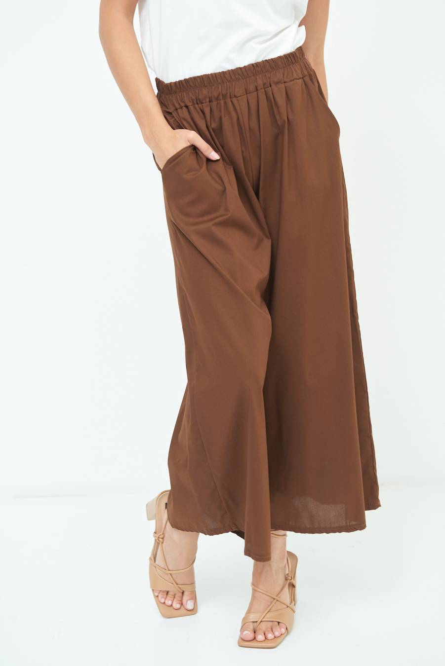 Kikisix PANTALONE CROP ELASTICO UNITO CIOCCOLATO Lightning offer