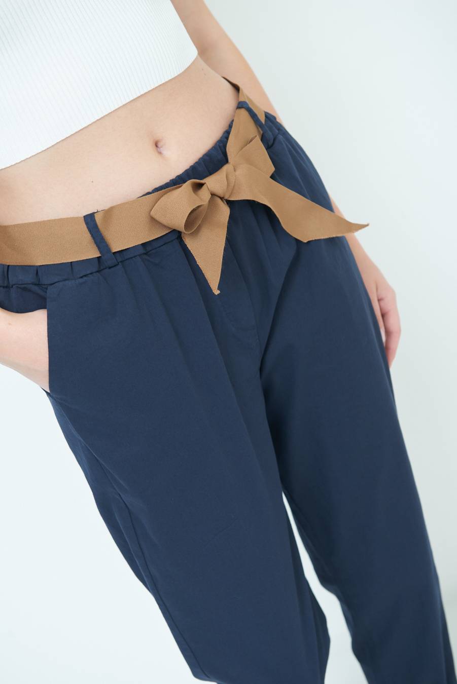 Kikisix PANTALONE DRITTO CON RISVOLTO BLU Offerte speciali