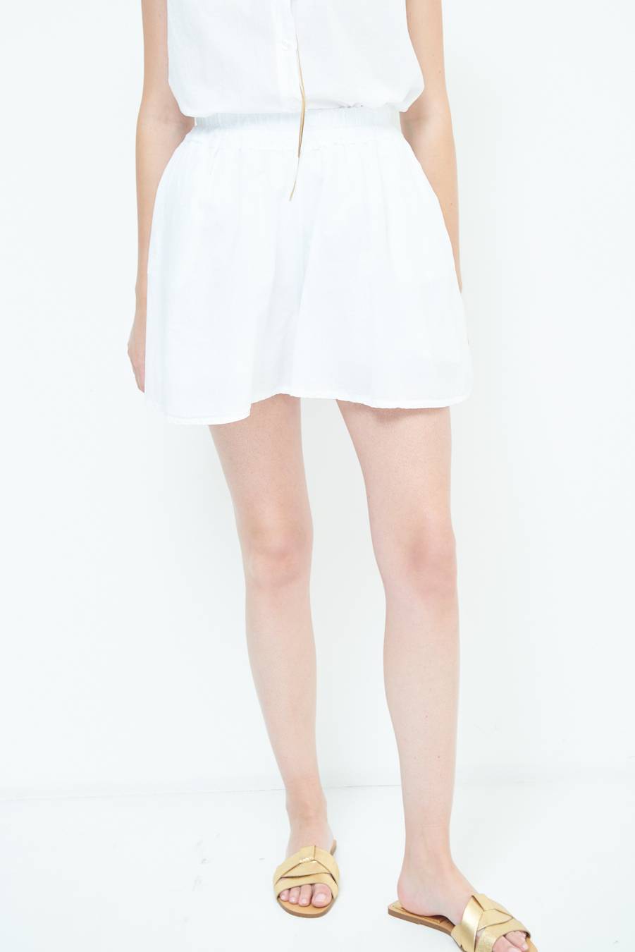Kikisix SHORTS CON TASCHE BIANCO Officina