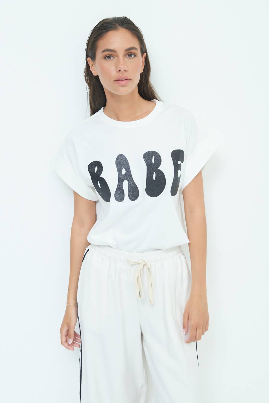 Kikisix T-SHIRT "BABE" NERO 50% di sconto per tempo limitato
