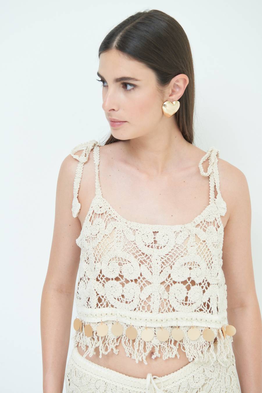 Kikisix TOP CROP CON MACRO PAILLETTES FONDO BEIGE Vendita Economica