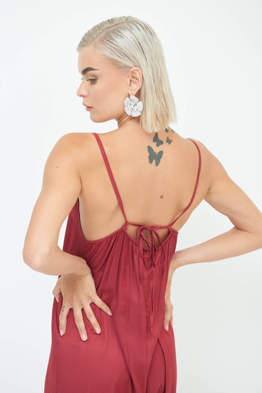Kikisix TUTA PALAZZO RASO ROSSO INDIA Fornitura limitata