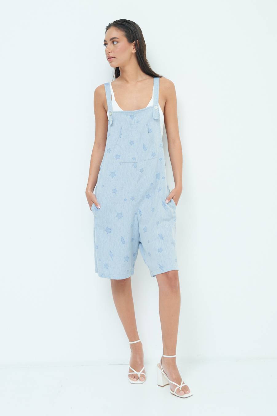 Kikisix SALOPETTE BERMUDA CON STELLE E FULMINI BLU CHIARO Cyber Monday