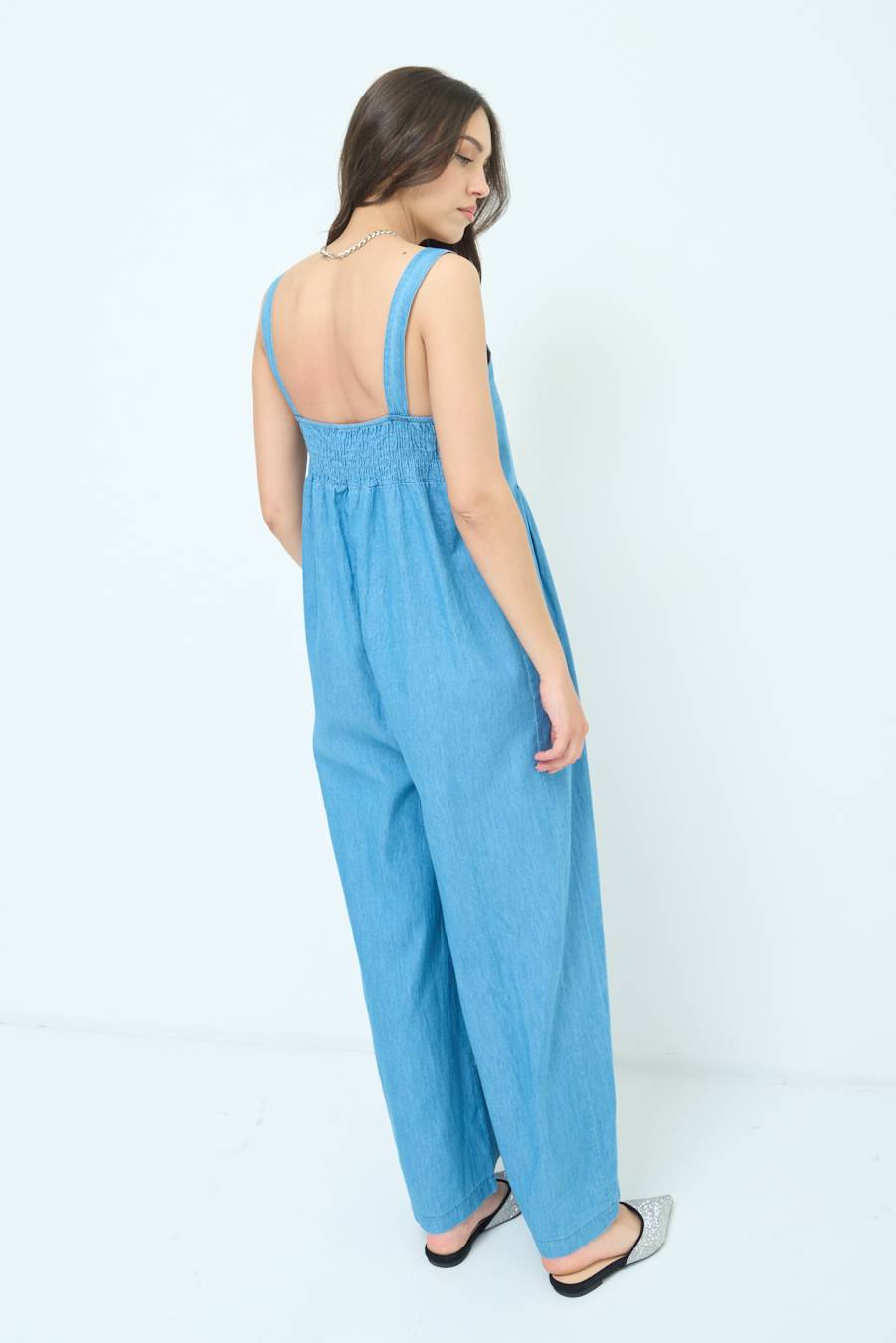 Kikisix SALOPETTE TASCA DAVANTI CHAMBRAY BLU MEDIO Offerta Pasqua