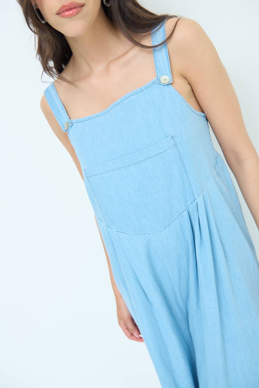 Kikisix SALOPETTE TASCA DAVANTI CHAMBRAY BLU CHIARO Offerta per la Festa della Mamma