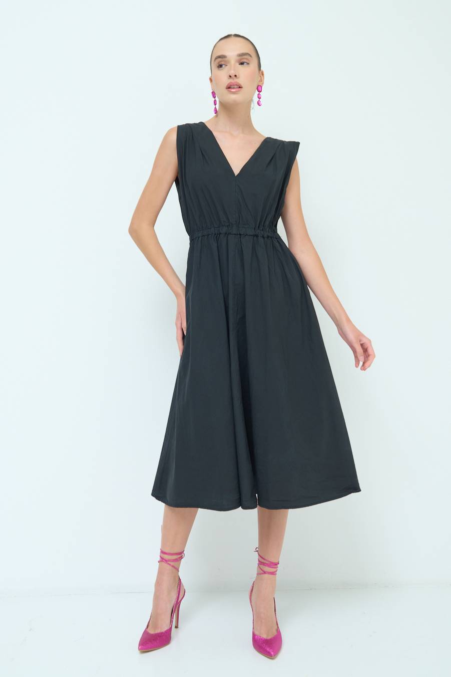 Kikisix ABITO MIDI CON ELASTICO NERO Offerta Anniversario