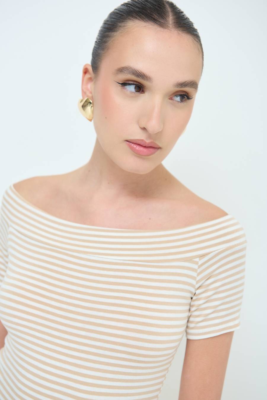 Kikisix ABITO SCOLLO SHIFFER BEIGE Offerte giornaliere