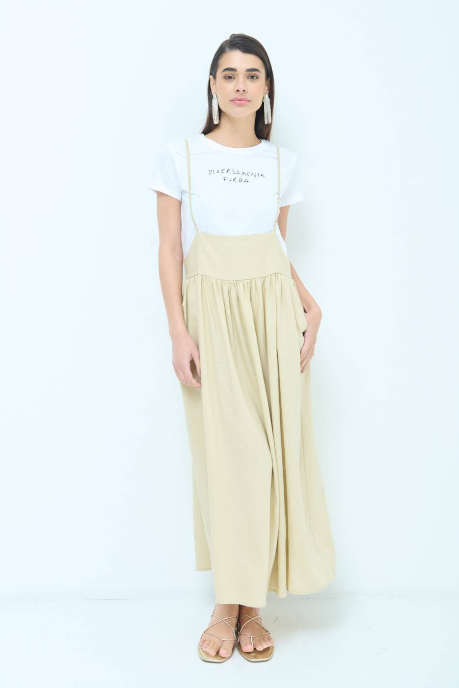 Kikisix ABITO CON TAGLIO SENO MISTO VISCOSA BEIGE Prezzo basso