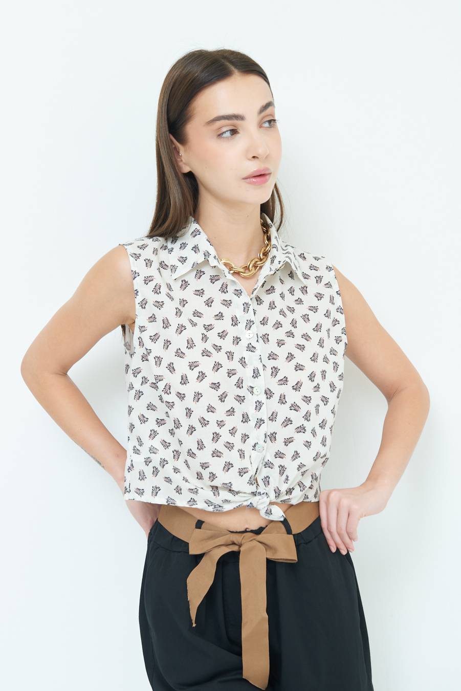 Kikisix CAMICIA SMANICATA CON NODO STAMPA NERO Vendita