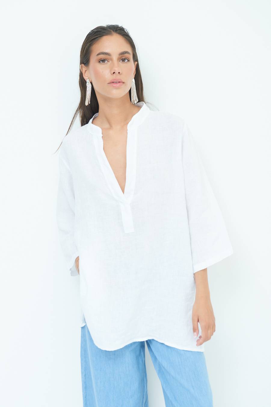 Kikisix CAMICIA COLLO COREANA OVERSIZE CON SPACCHI BIANCO Negozi Online