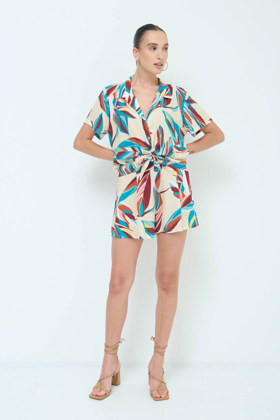 Kikisix CAMICIA ANNODATA STAMPATA A FOGLIE COLORATE ACQUA Consegna Veloce