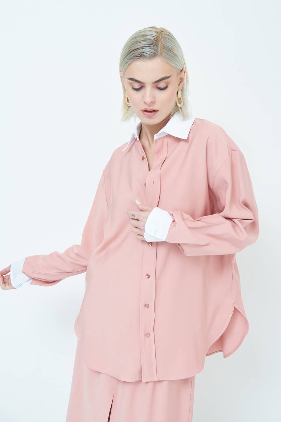Kikisix CAMICIA COLLETTO B.CO CIPRIA In Vendita
