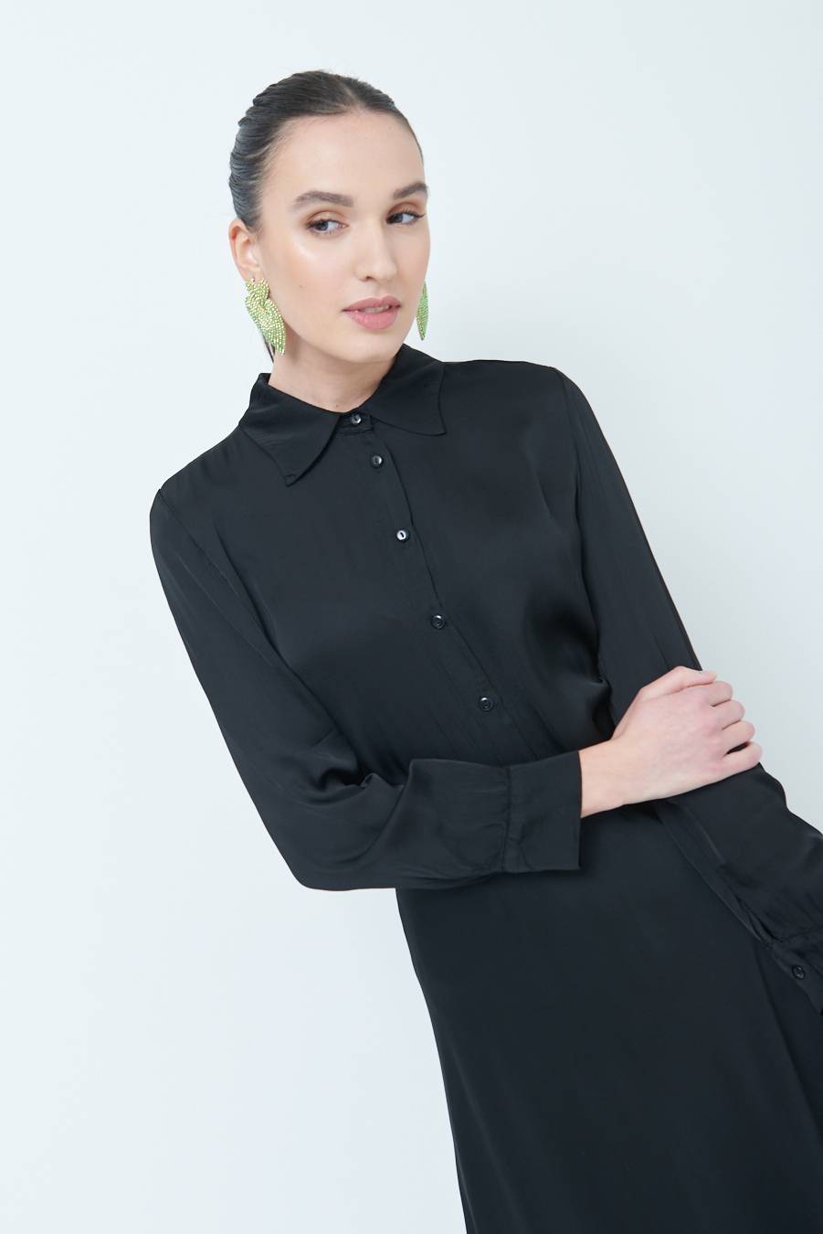 Kikisix CAMICIA RASO VISCOSA NERO Vendita Calda