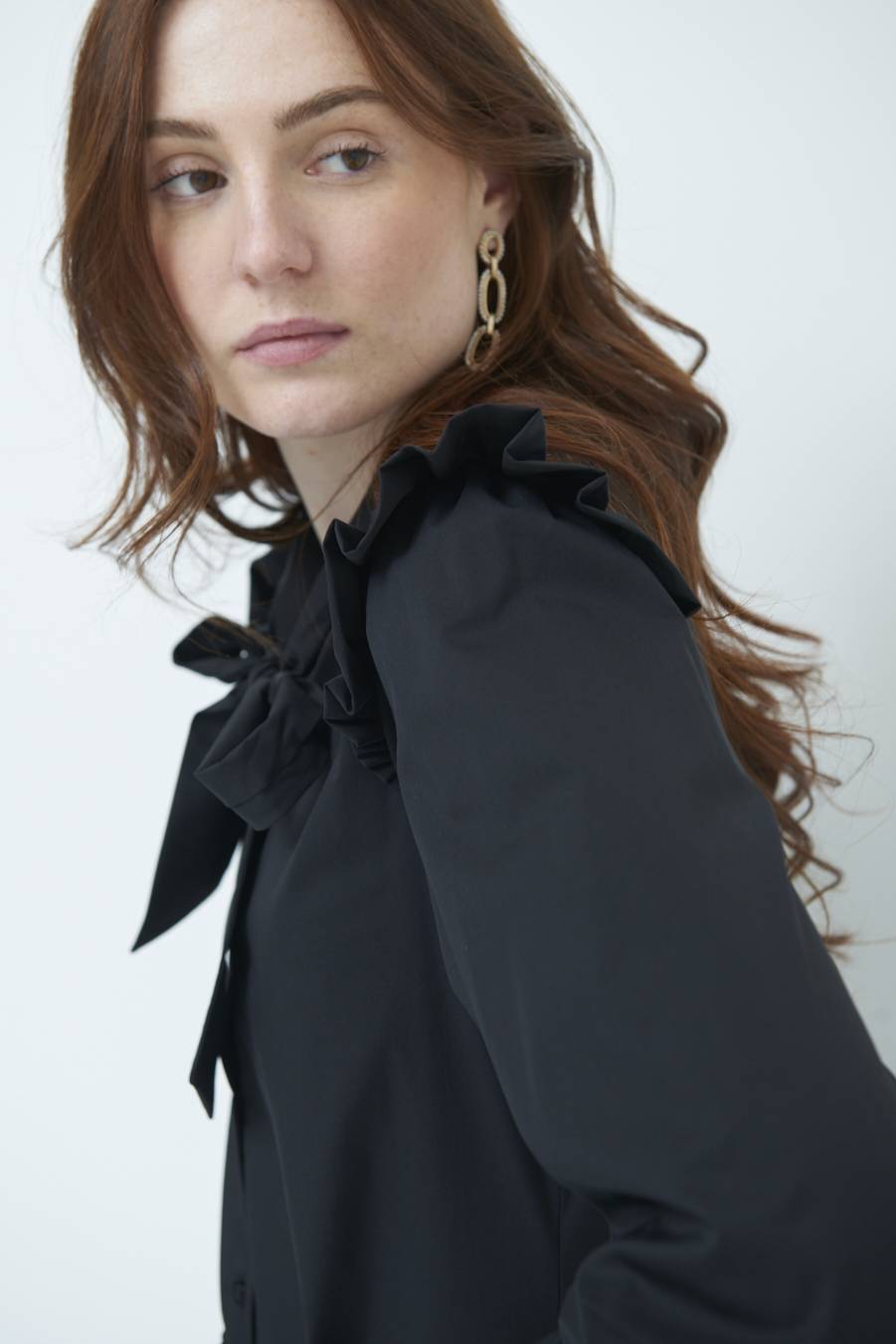 Kikisix CAMICIA NODO DAV. NERO Offerta speciale