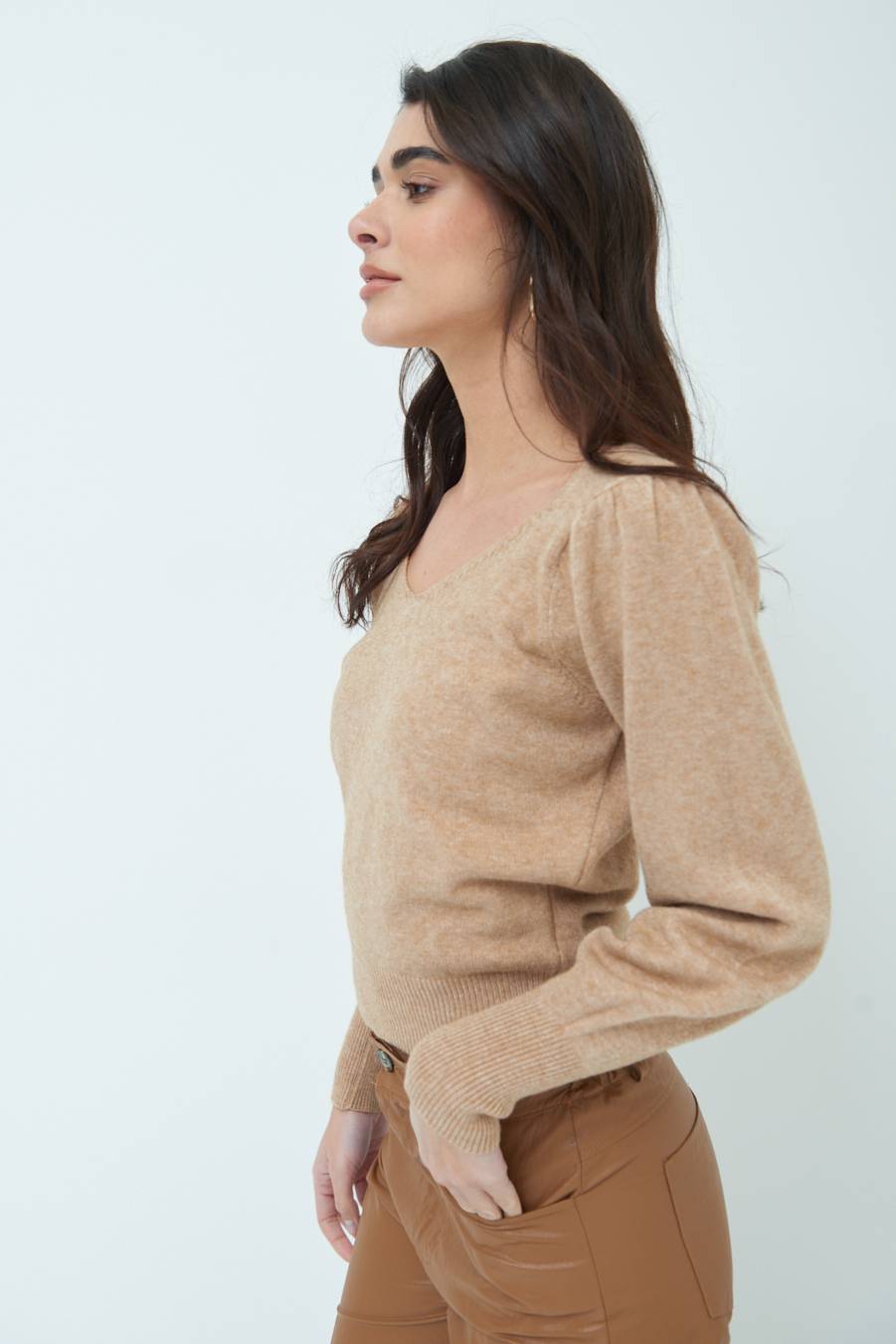 Kikisix MAGLIA SCOLLO V CON MANICA INCRESPATA CAMMELLO Flash Sale