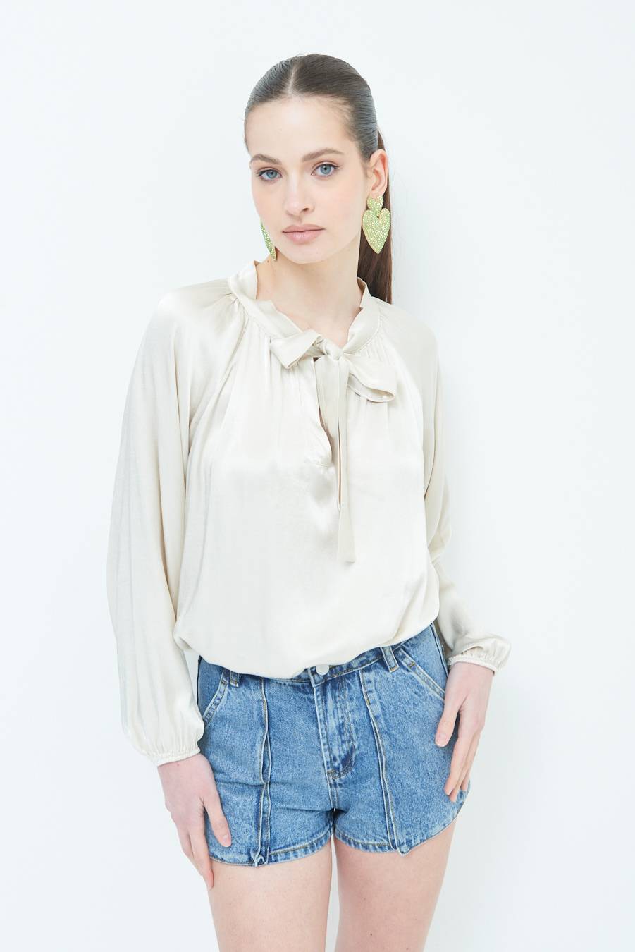 Kikisix CASACCA RASO VISCOSA FIOCCO/CRAVATTA BEIGE Latest fashion