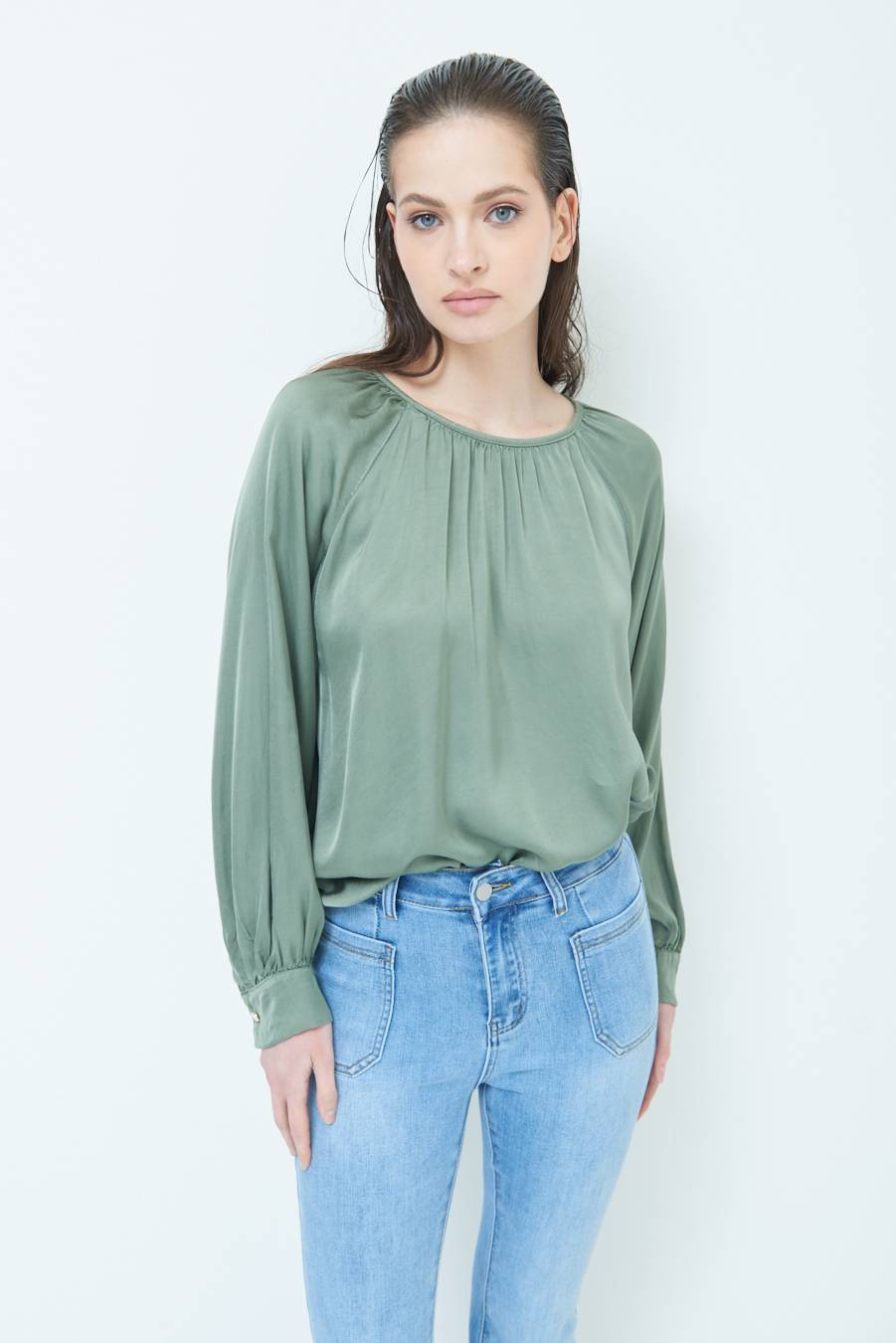 Kikisix CASACCA RASO VISCOSA INCRESPATA COLLO MILITARE Offerta temporanea