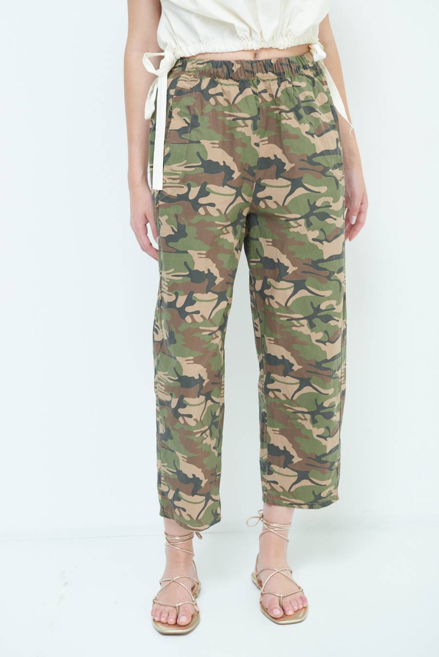Kikisix PANTALONE MIMETICO STAMPA CON ELASTICO VERDE MILITARE In Linea