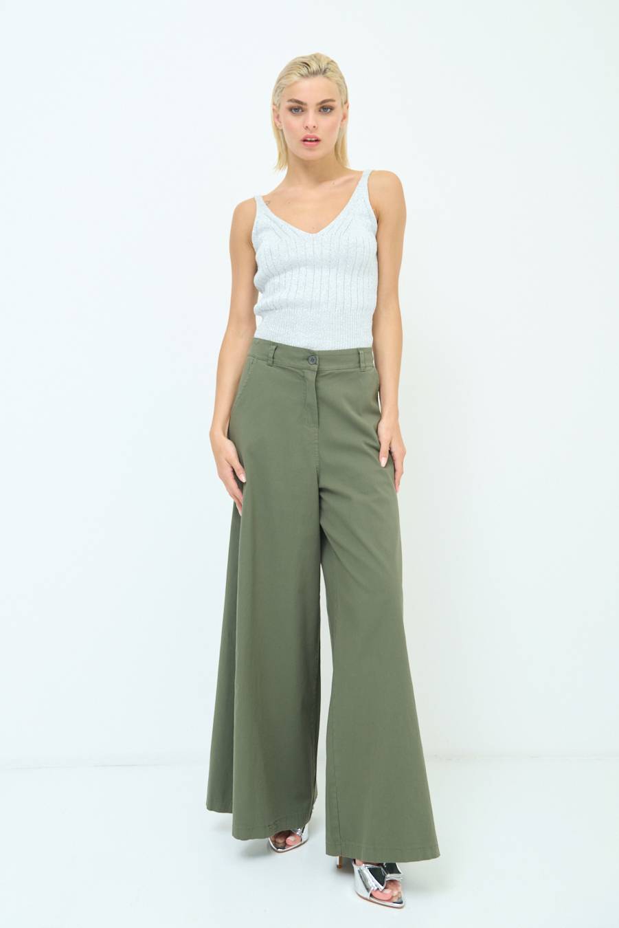 Kikisix PANTALONE PALAZZO COTONE VERDE MILITARE Fino Al -60%