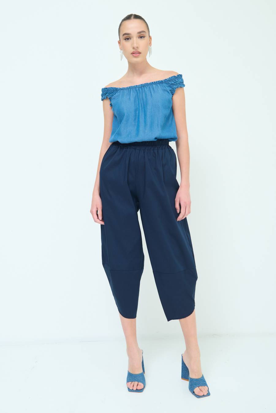Kikisix PANTALONE OVER BLU Presa