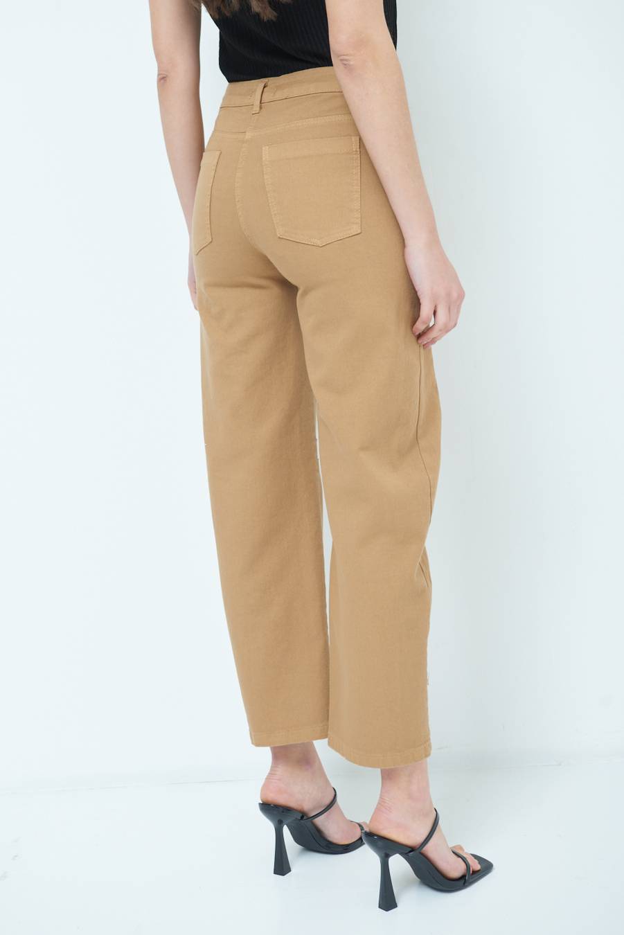 Kikisix PANTALONE LINEA UOVO CAMMELLO In Vendita