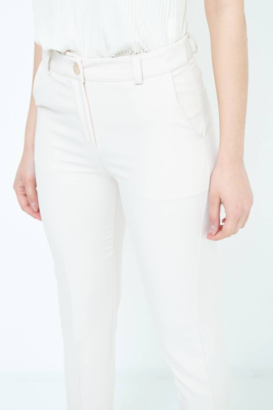 Kikisix PANTALONE SIGARETTA BEIGE Vendita Calda