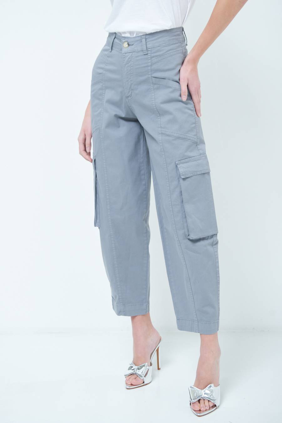 Kikisix PANTALONE TASCONI GRIGIO In Saldo