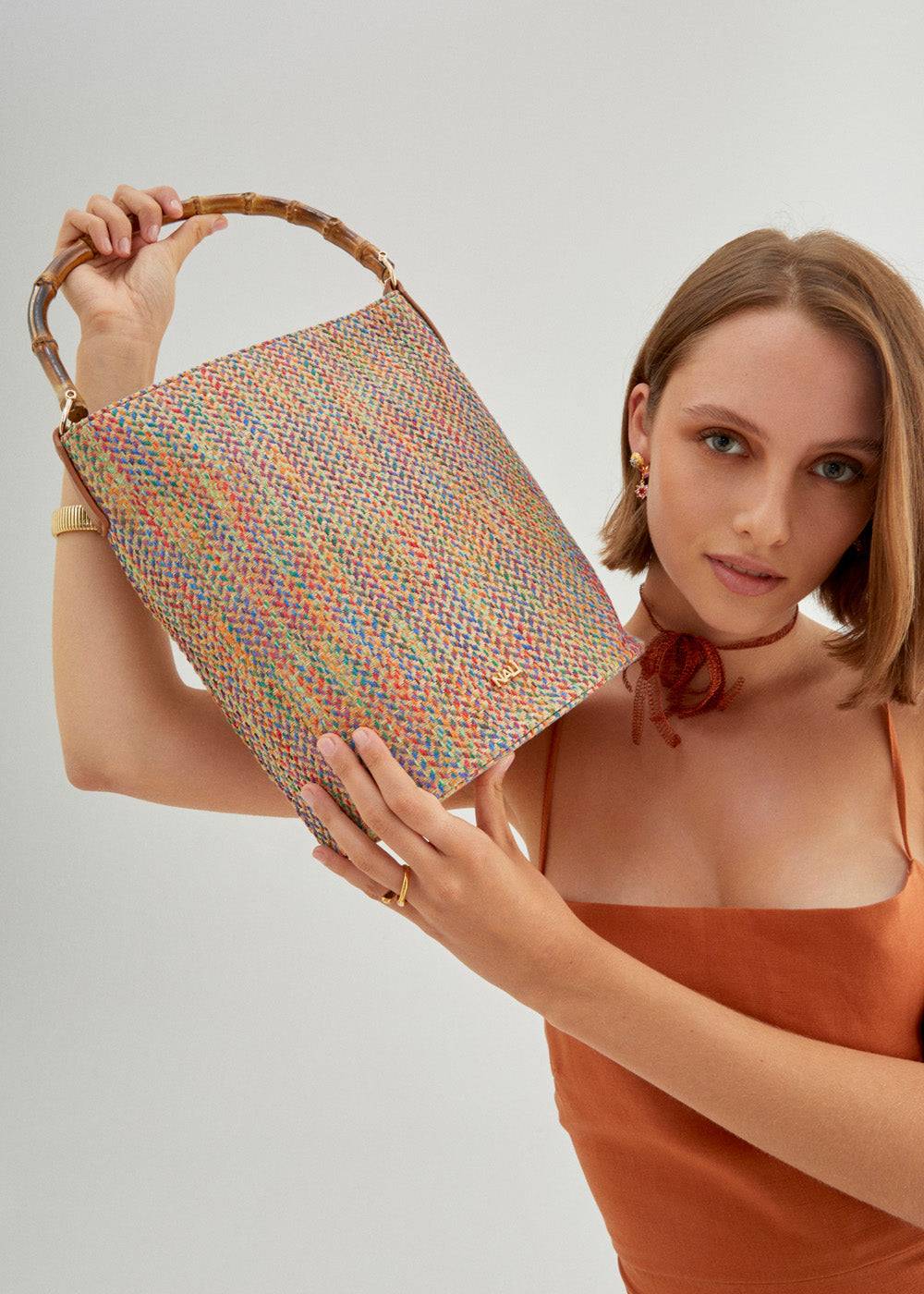 Nalí WENDY BUCKET BAG BAMBOO HANDLE + COLORS Vendita Calda