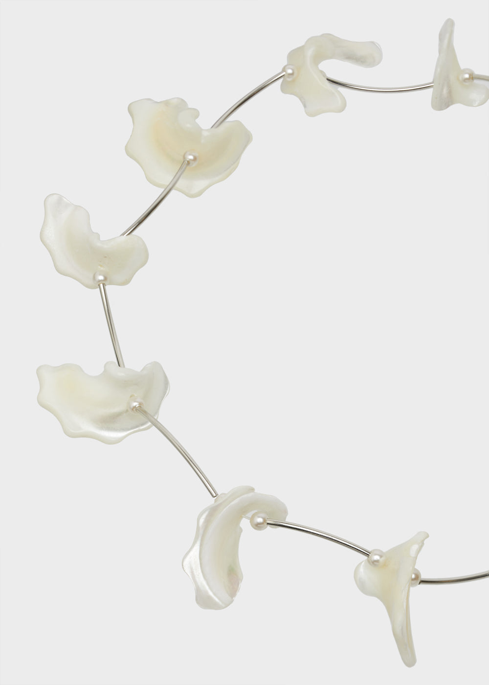 Nalí SILVER NECKLACE W/ WHITE SHELLS Consegna Veloce