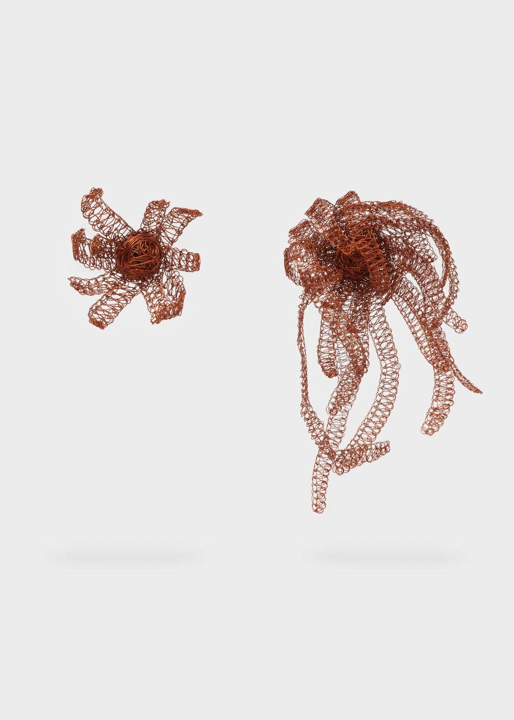 Nalí FLOWER EARRINGS IN COPPER WIRE + COLORS Fino al 60% di sconto