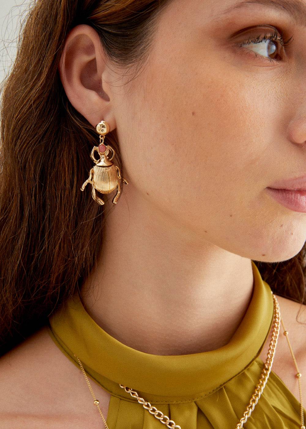 Nalí SCARAB GOLD EARRINGS Comprane uno, ottenene uno gratis