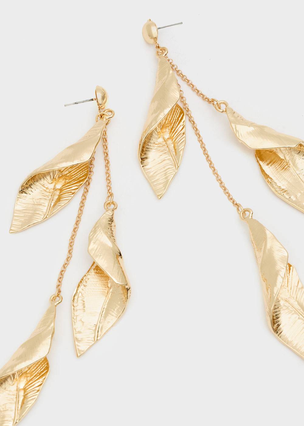 Nalí GOLD PENDANT LEAF EARRINGS Offerte speciali
