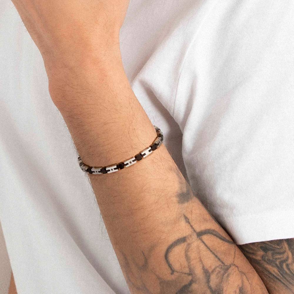 Nomination Bracciale Strong per lui con diamanti 2025