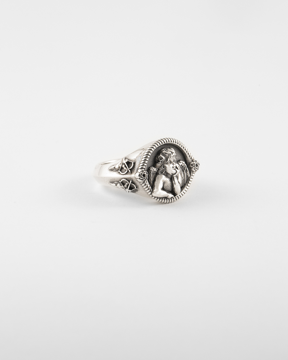 Nove25 ANELLO CHEVALIER CUPIDO IN ARGENTO Italy