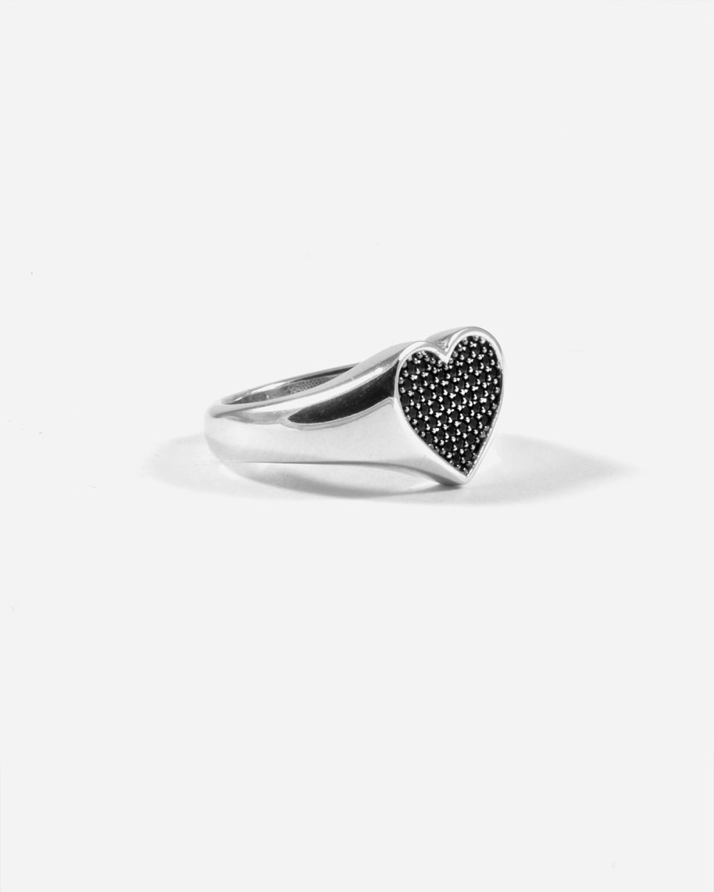 Nove25 ANELLO CHEVALIER CUORE CON BRILLANTE NERO Qualità