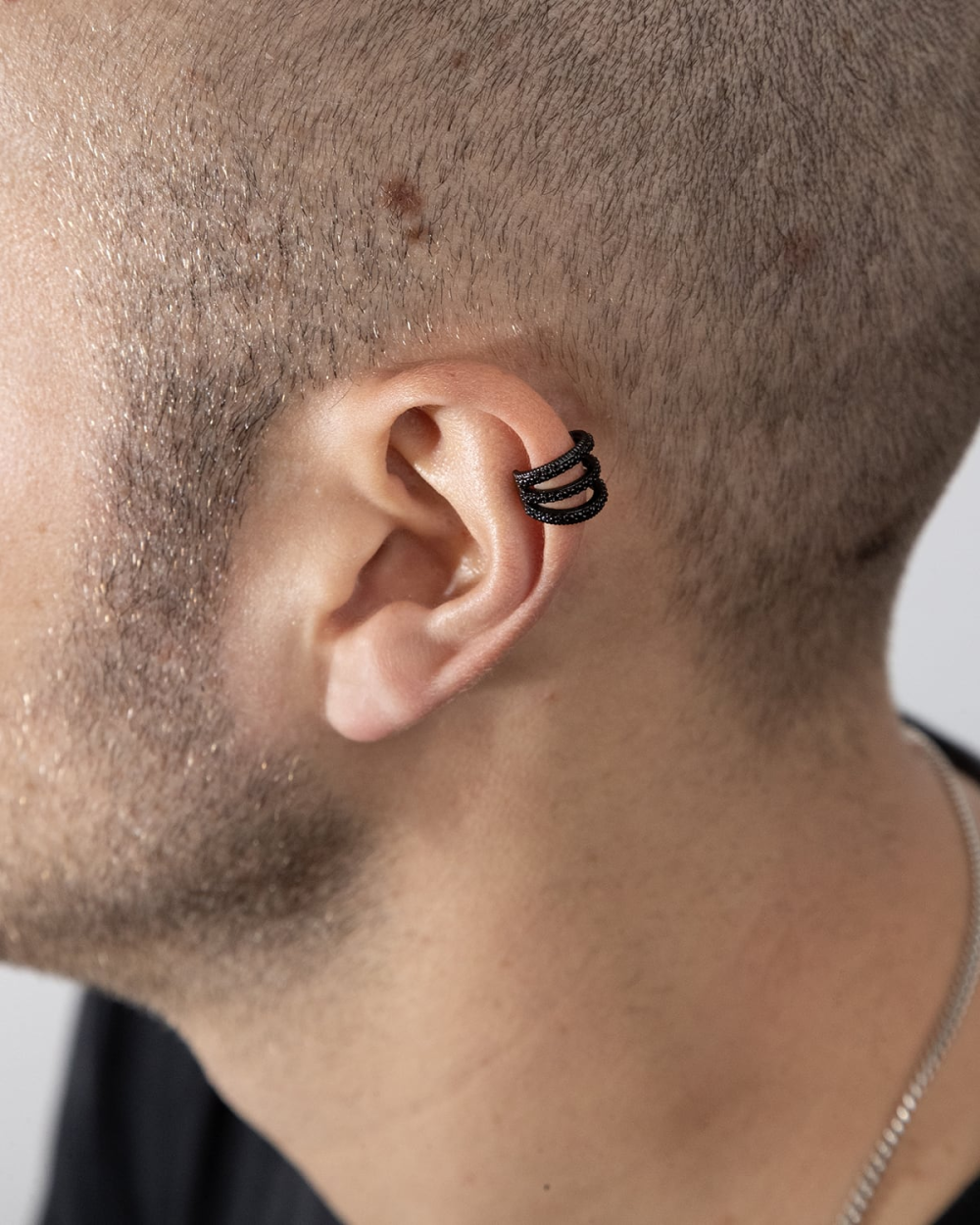 Nove25 EAR CUFF TRIPLE BLACK TIE CON BRILLANTI NERI Acquista Ora