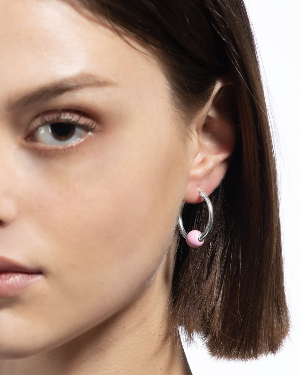 Nove25 ORECCHINO SINGOLO PIERCING SFERA SMALTO ROSA Vendita Calda