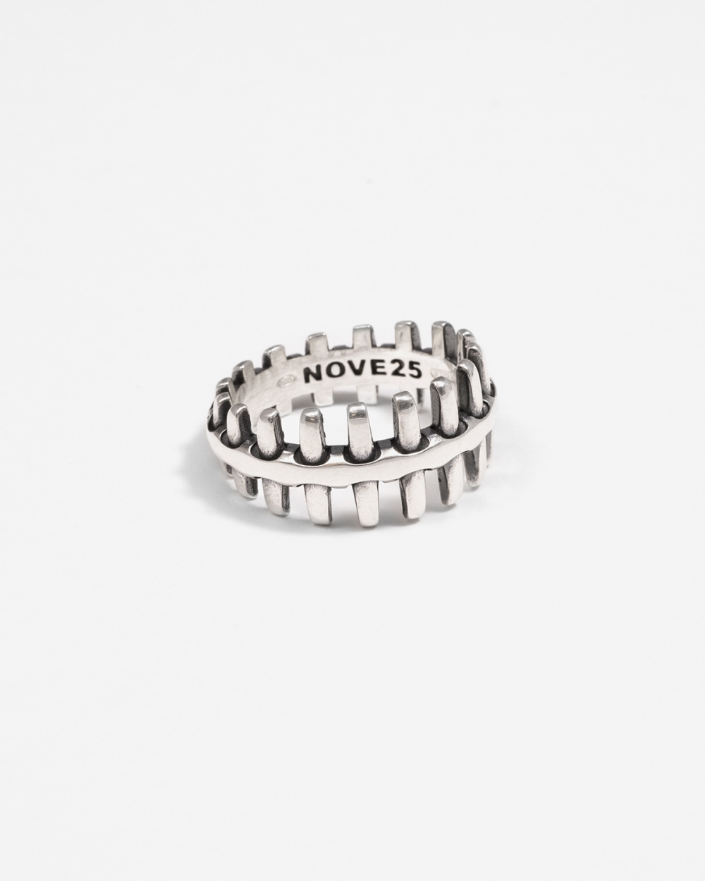 Nove25 ANELLO FEDE OSSEUS IN ARGENTO Italia